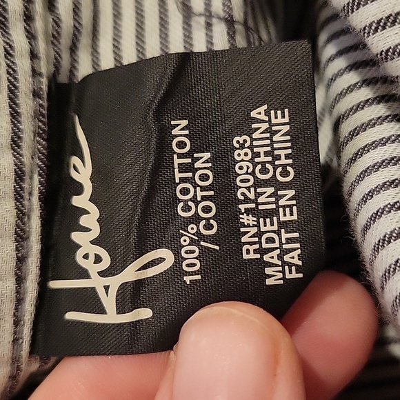 NWT HOWE CREATES XL grey button-down shirt. 100% cotton - Picture 4 of 5